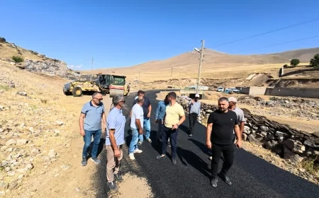 Suveren-Çilli Grup Köy Yolunda Bakım ve Onarım Çalışmaları Sürüyor