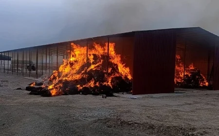 Balya Makinesi ve Ürünler Kül Oldu