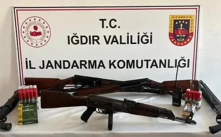 Iğdır’da Silah Kaçakçılığı Operasyonu: Kalaşnikof ve Mühimmat Ele Geçirildi
