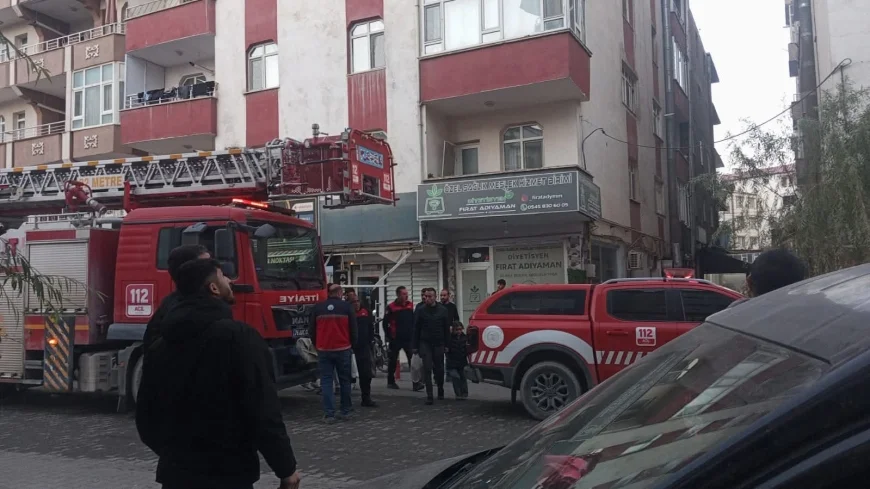 Çatı Katında Yakılan Mangal İtfaiyeyi Harekete Geçirdi