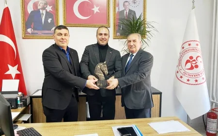 “Yurt Hizmetleri Müdürü Erol Bayat’tan Ziyarete Teşekkür Mesajı”